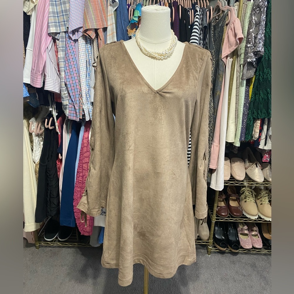 Union of Angels Faux Suede V-Neck Dress Lattice Sleeve Brown Medium